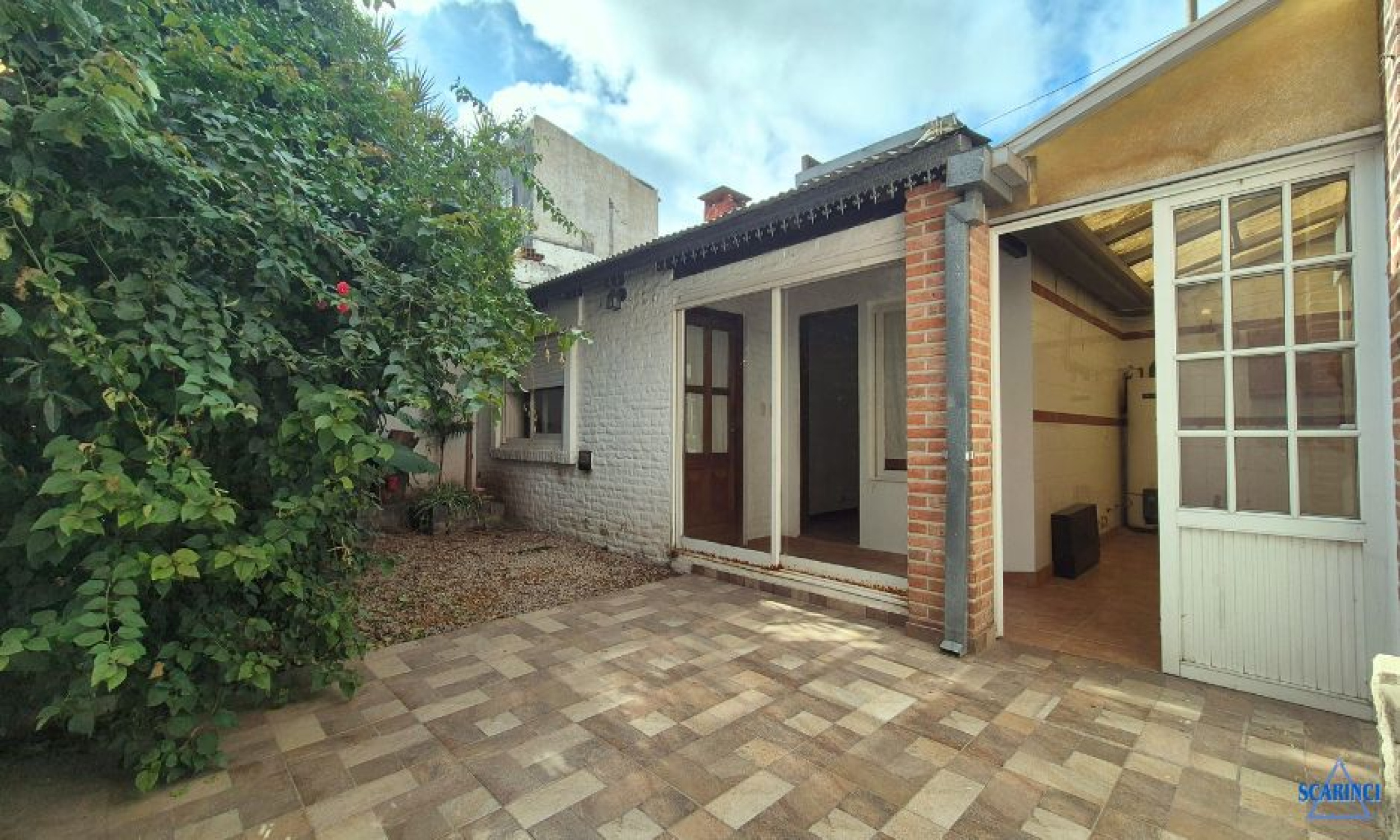 Manuel Bermudez 4020, Santos Lugares, Tres de Febrero, Provincia de Buenos Aires, Argentina, 5 Bedrooms Bedrooms, 4 Rooms Rooms,2 BathroomsBathrooms,PH,Venta,Manuel Bermudez,2898