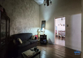 Carlos Berg 4597, Villa Lynch, San Martin, Provincia de Buenos Aires, Argentina, 4 Bedrooms Bedrooms, 3 Rooms Rooms,2 BathroomsBathrooms,Casas,Venta,Carlos Berg ,2925
