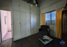 Carlos Berg 4597, Villa Lynch, San Martin, Provincia de Buenos Aires, Argentina, 4 Bedrooms Bedrooms, 3 Rooms Rooms,2 BathroomsBathrooms,Casas,Venta,Carlos Berg ,2925