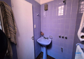 Carlos Berg 4597, Villa Lynch, San Martin, Provincia de Buenos Aires, Argentina, 4 Bedrooms Bedrooms, 3 Rooms Rooms,2 BathroomsBathrooms,Casas,Venta,Carlos Berg ,2925