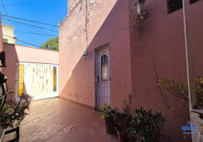 Carlos Berg 4597, Villa Lynch, San Martin, Provincia de Buenos Aires, Argentina, 4 Bedrooms Bedrooms, 3 Rooms Rooms,2 BathroomsBathrooms,Casas,Venta,Carlos Berg ,2925