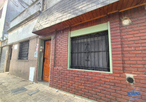 General Hornos 853, Villa Lynch, San Martin, Provincia de Buenos Aires, Argentina, 2 Bedrooms Bedrooms, 1 Room Rooms,1 BathroomBathrooms,PH,Venta,General Hornos ,2994