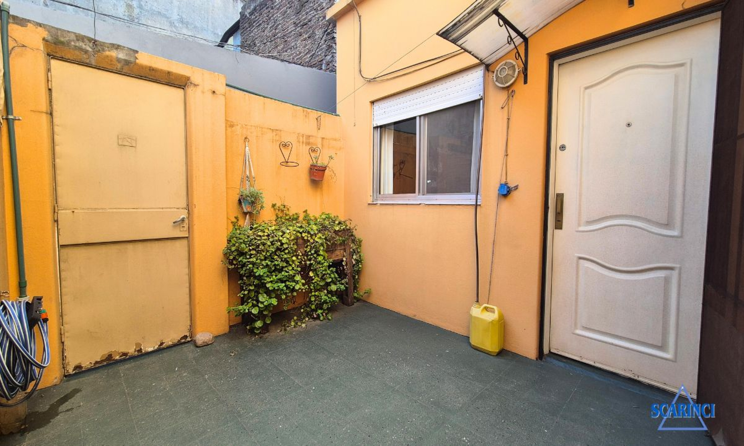 General Hornos 853, Villa Lynch, San Martin, Provincia de Buenos Aires, Argentina, 2 Bedrooms Bedrooms, 1 Room Rooms,1 BathroomBathrooms,PH,Venta,General Hornos ,2994