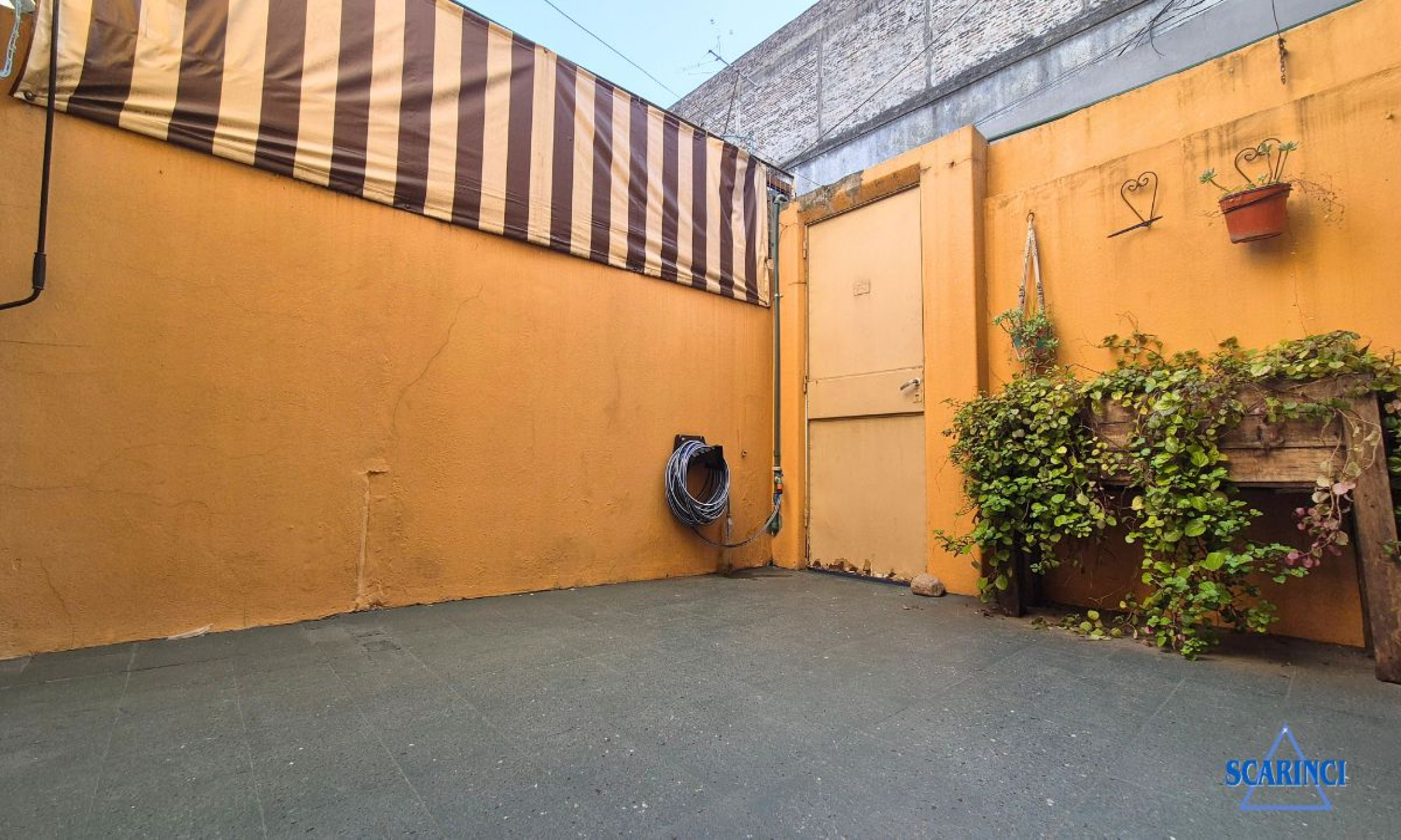 General Hornos 853, Villa Lynch, San Martin, Provincia de Buenos Aires, Argentina, 2 Bedrooms Bedrooms, 1 Room Rooms,1 BathroomBathrooms,PH,Venta,General Hornos ,2994
