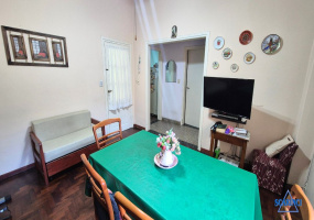 General Hornos 853, Villa Lynch, San Martin, Provincia de Buenos Aires, Argentina, 2 Bedrooms Bedrooms, 1 Room Rooms,1 BathroomBathrooms,PH,Venta,General Hornos ,2994
