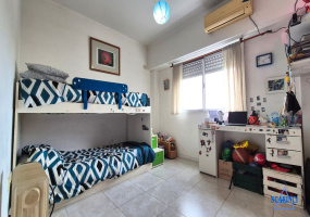 Petcovick 5564, Caseros, Tres de Febrero, Provincia de Buenos Aires, Argentina, 3 Bedrooms Bedrooms, 2 Rooms Rooms,1 BathroomBathrooms,PH,Venta,Petcovick,3000
