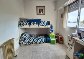 Petcovick 5564, Caseros, Tres de Febrero, Provincia de Buenos Aires, Argentina, 3 Bedrooms Bedrooms, 2 Rooms Rooms,1 BathroomBathrooms,PH,Venta,Petcovick,3000