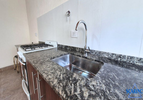 Perdriel 3844, Villa Lynch, San Martin, Provincia de Buenos Aires, Argentina, 4 Bedrooms Bedrooms, 3 Rooms Rooms,1 BathroomBathrooms,PH,Alquiler,Perdriel,3002