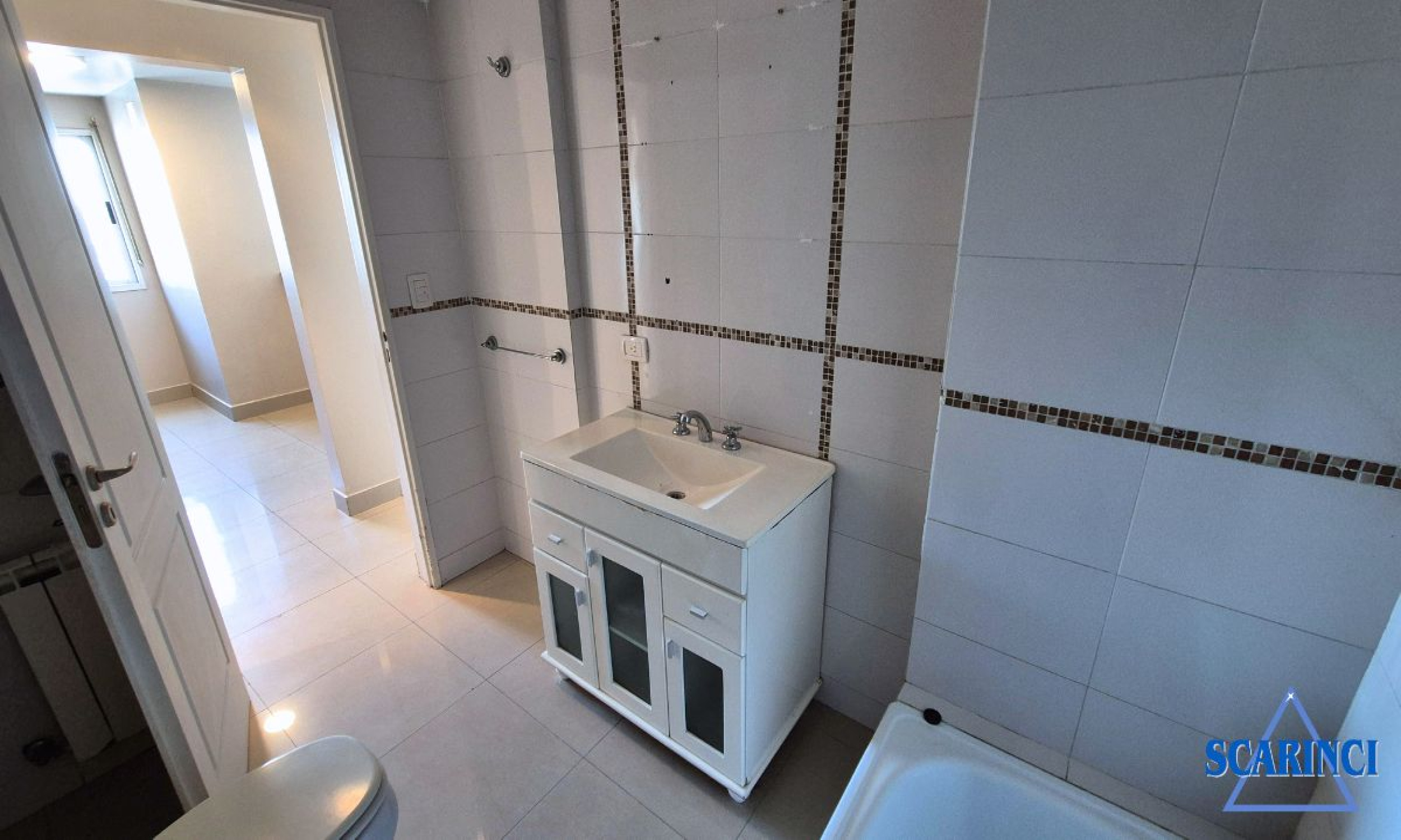 Calixto Oyuela 1578, Santos Lugares, Tres de Febrero, Provincia de Buenos Aires, Argentina, 3 Bedrooms Bedrooms, 2 Rooms Rooms,1 BathroomBathrooms,Departamentos,Alquiler,Calixto Oyuela,3005