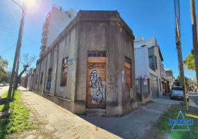 Batallan 3415, Sáenz Peña, Tres de Febrero, Provincia de Buenos Aires, Argentina, 4 Bedrooms Bedrooms, 3 Rooms Rooms,2 BathroomsBathrooms,Casas,Venta,Batallan,3020
