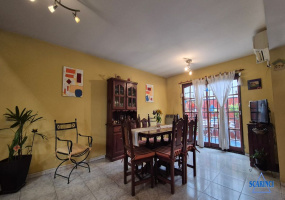 Dr Ceraso 1850, Santos Lugares, Tres de Febrero, Provincia de Buenos Aires, Argentina, 4 Bedrooms Bedrooms, 3 Rooms Rooms,1 BathroomBathrooms,PH,Venta,Dr Ceraso,3022