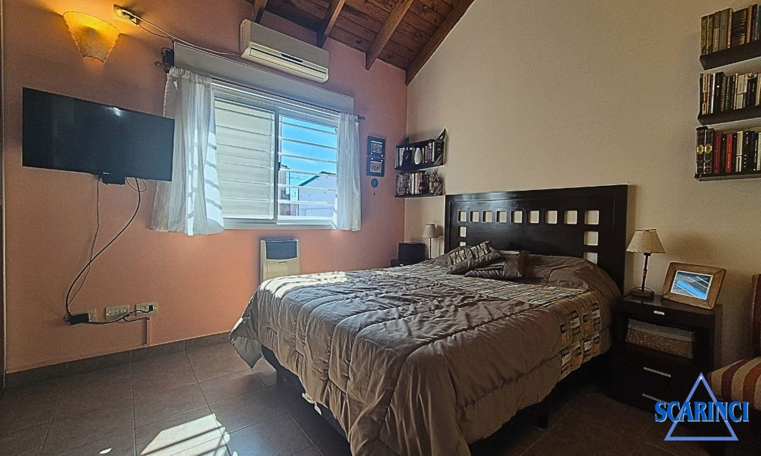 Nuestra Señora de Loreto 2344, Villa Raffo, Tres de Febrero, Provincia de Buenos Aires, Argentina, 3 Bedrooms Bedrooms, 2 Rooms Rooms,1 BathroomBathrooms,PH,Venta,Nuestra Señora de Loreto ,3026
