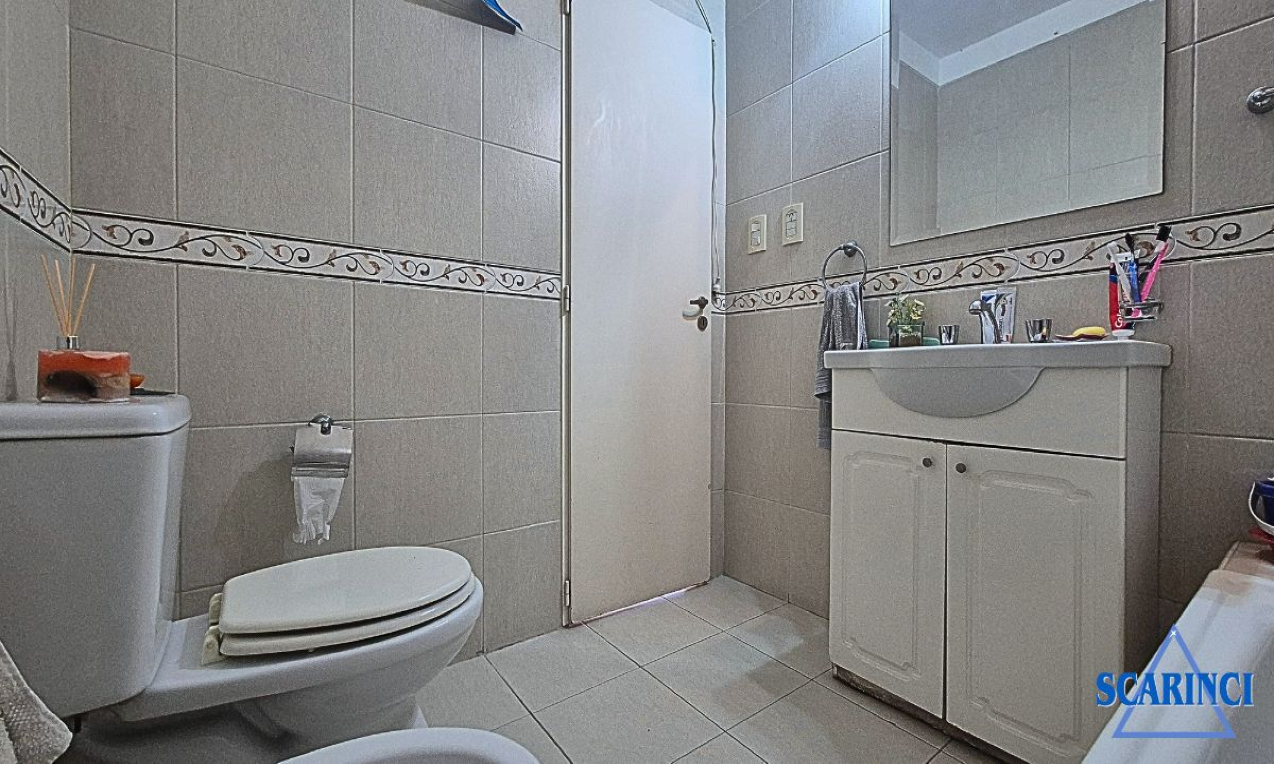 Nuestra Señora de Loreto 2344, Villa Raffo, Tres de Febrero, Provincia de Buenos Aires, Argentina, 3 Bedrooms Bedrooms, 2 Rooms Rooms,1 BathroomBathrooms,PH,Venta,Nuestra Señora de Loreto ,3026