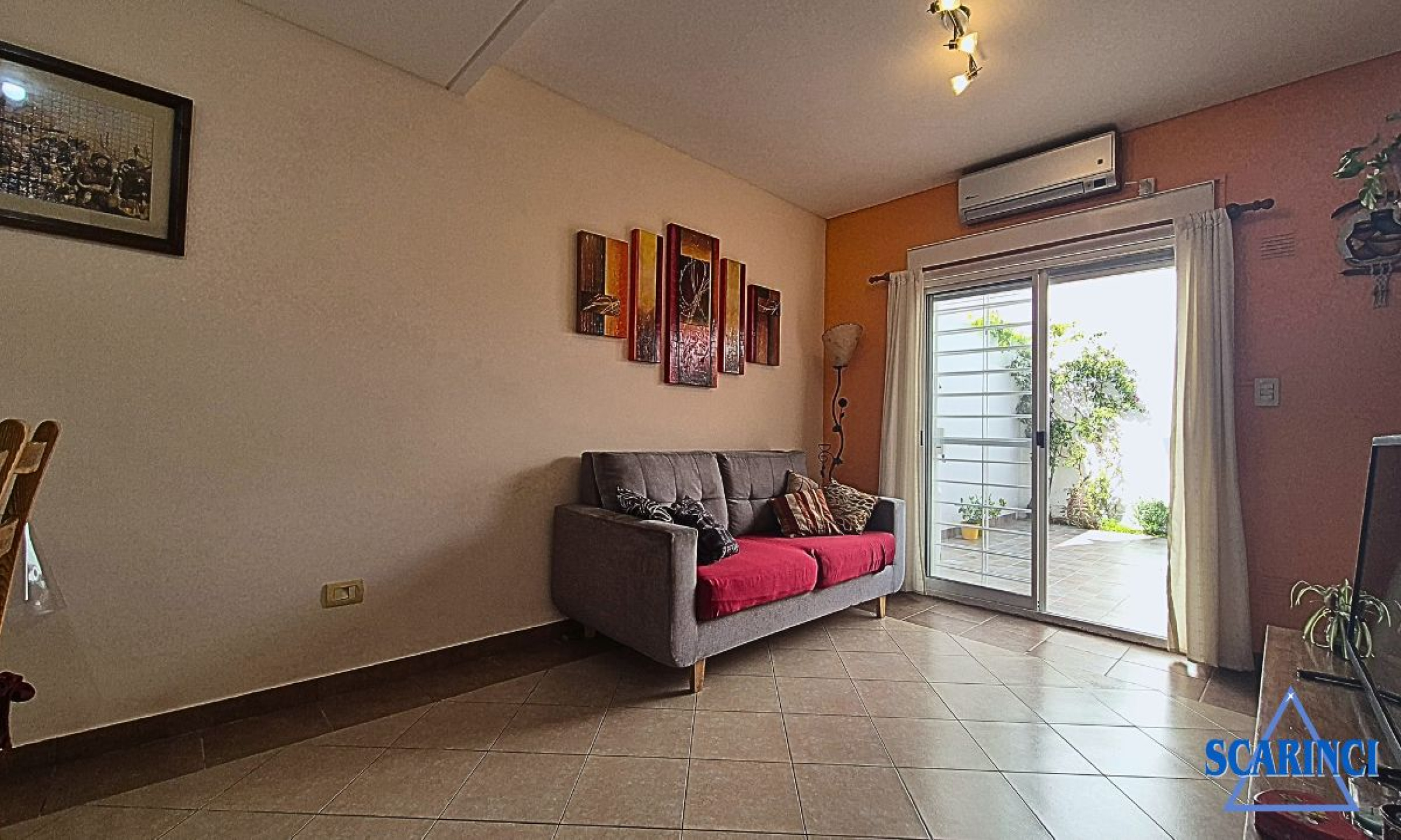 Nuestra Señora de Loreto 2344, Villa Raffo, Tres de Febrero, Provincia de Buenos Aires, Argentina, 3 Bedrooms Bedrooms, 2 Rooms Rooms,1 BathroomBathrooms,PH,Venta,Nuestra Señora de Loreto ,3026