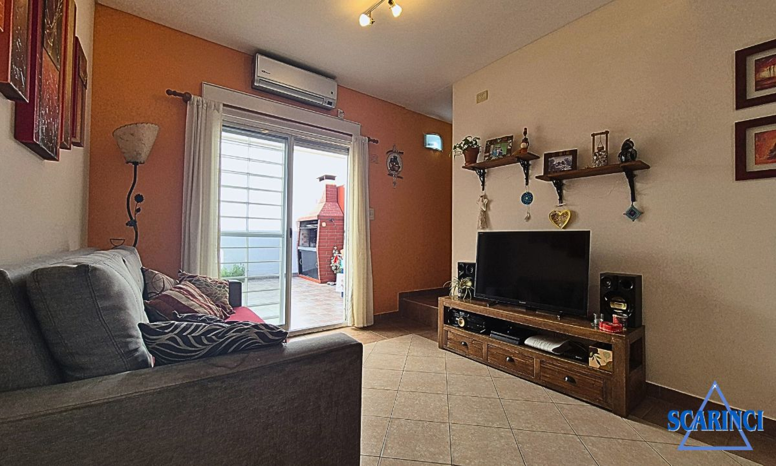 Nuestra Señora de Loreto 2344, Villa Raffo, Tres de Febrero, Provincia de Buenos Aires, Argentina, 3 Bedrooms Bedrooms, 2 Rooms Rooms,1 BathroomBathrooms,PH,Venta,Nuestra Señora de Loreto ,3026