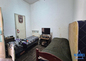 Lisandro de la Torre 1224, Caseros, Tres de Febrero, Provincia de Buenos Aires, Argentina, 3 Bedrooms Bedrooms, 2 Rooms Rooms,1 BathroomBathrooms,PH,Venta,Lisandro de la Torre ,3049