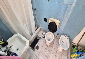 Lisandro de la Torre 1224, Caseros, Tres de Febrero, Provincia de Buenos Aires, Argentina, 3 Bedrooms Bedrooms, 2 Rooms Rooms,1 BathroomBathrooms,PH,Venta,Lisandro de la Torre ,3049