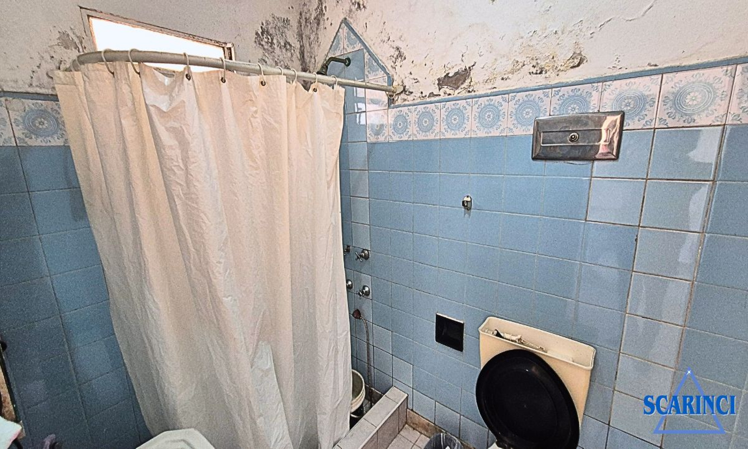 Lisandro de la Torre 1224, Caseros, Tres de Febrero, Provincia de Buenos Aires, Argentina, 3 Bedrooms Bedrooms, 2 Rooms Rooms,1 BathroomBathrooms,PH,Venta,Lisandro de la Torre ,3049