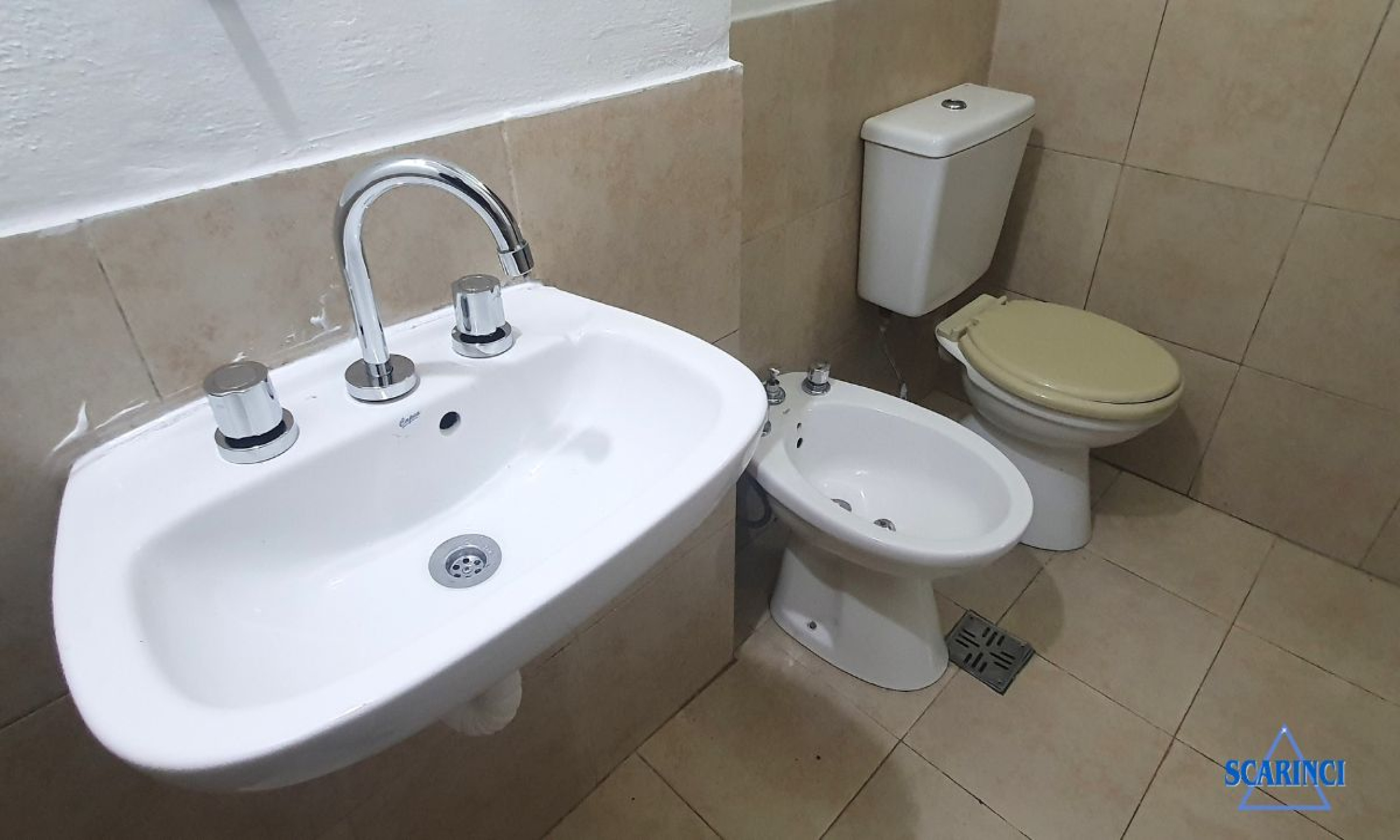 Roque Sáenz Peña 3086, Sáenz Peña, Tres de Febrero, Provincia de Buenos Aires, Argentina, 2 Bedrooms Bedrooms, 1 Room Rooms,1 BathroomBathrooms,PH,Alquiler,Roque Sáenz Peña,3057
