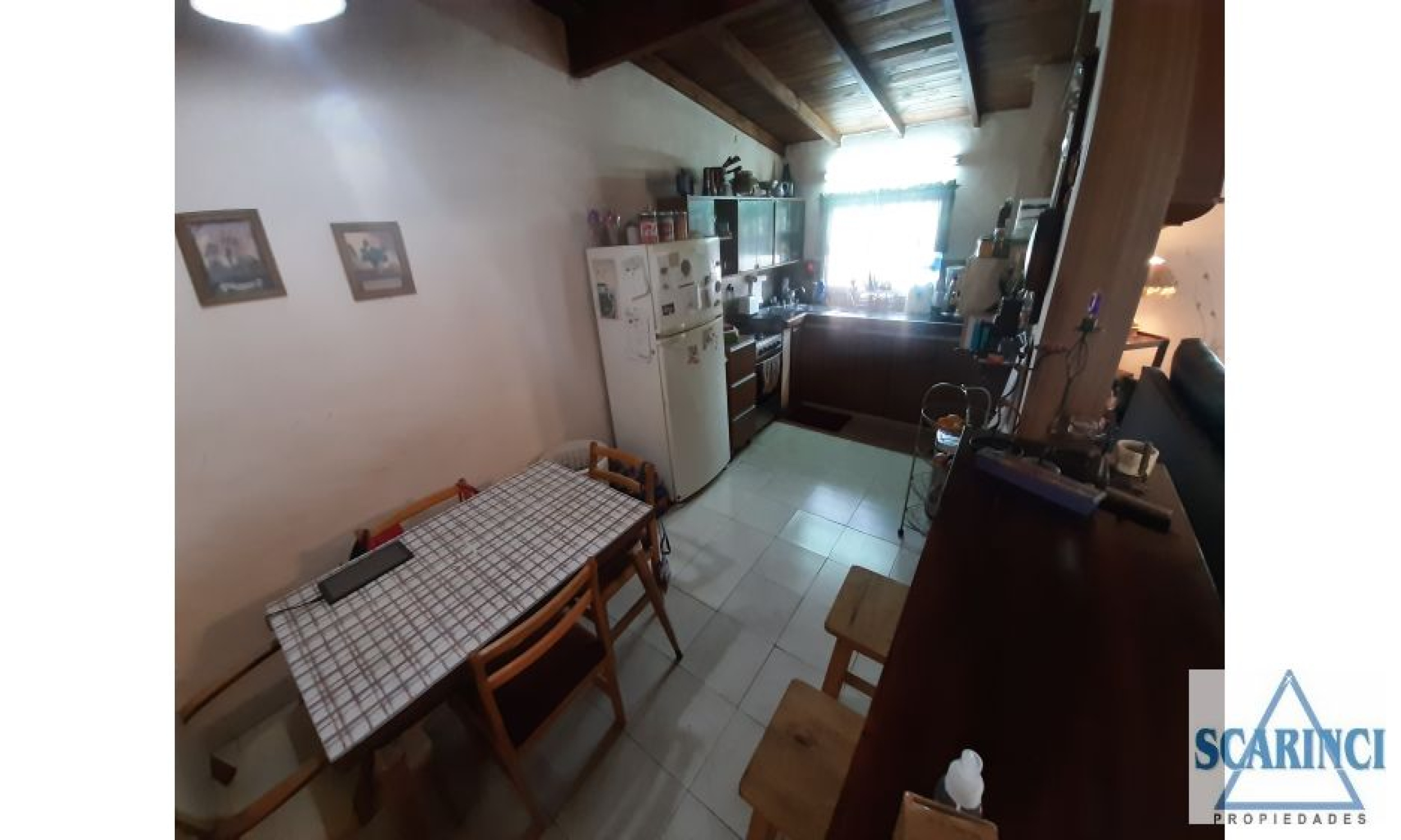 casa en dos plantas con dos viviendas