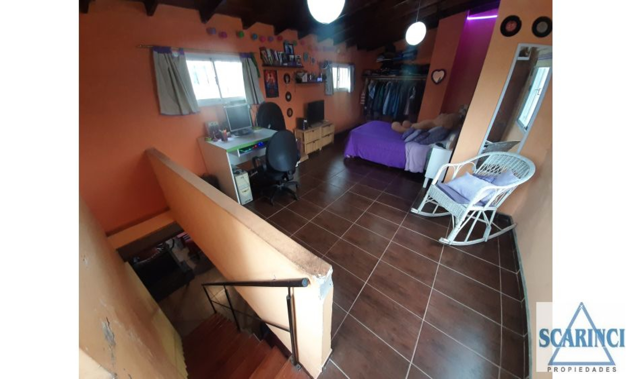 casa en dos plantas con dos viviendas