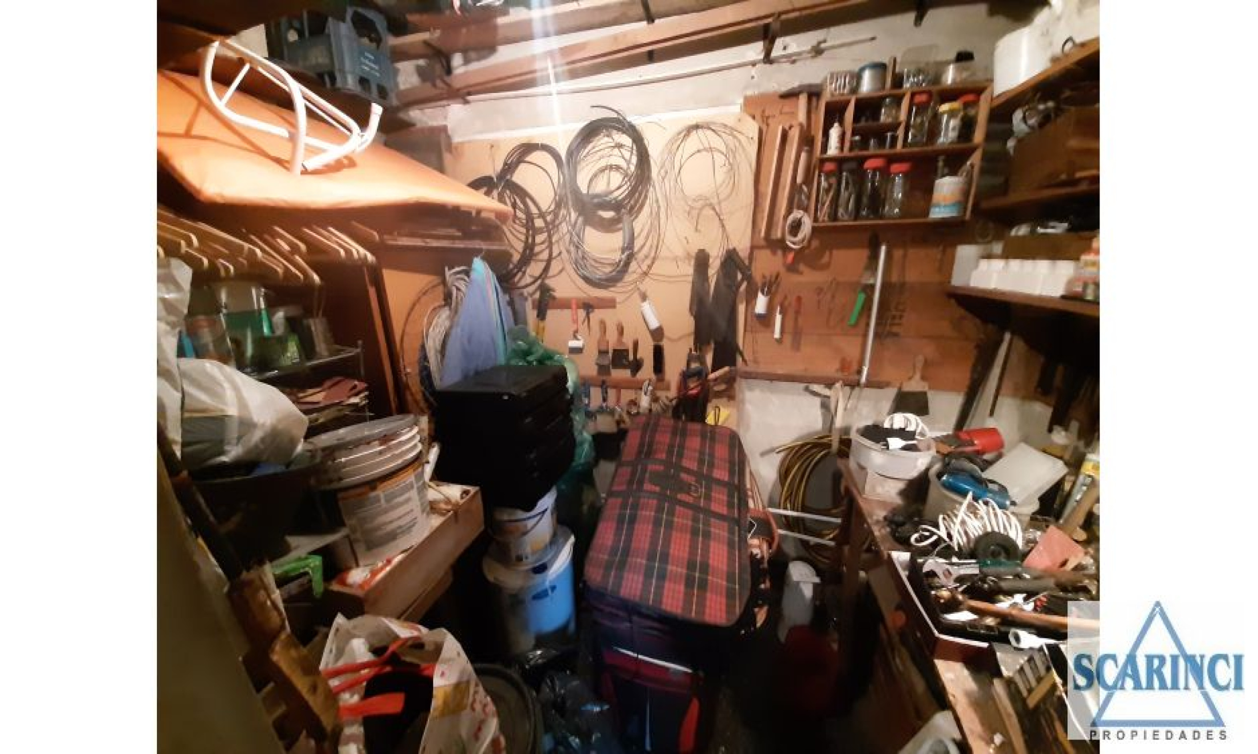 casa en dos plantas con dos viviendas