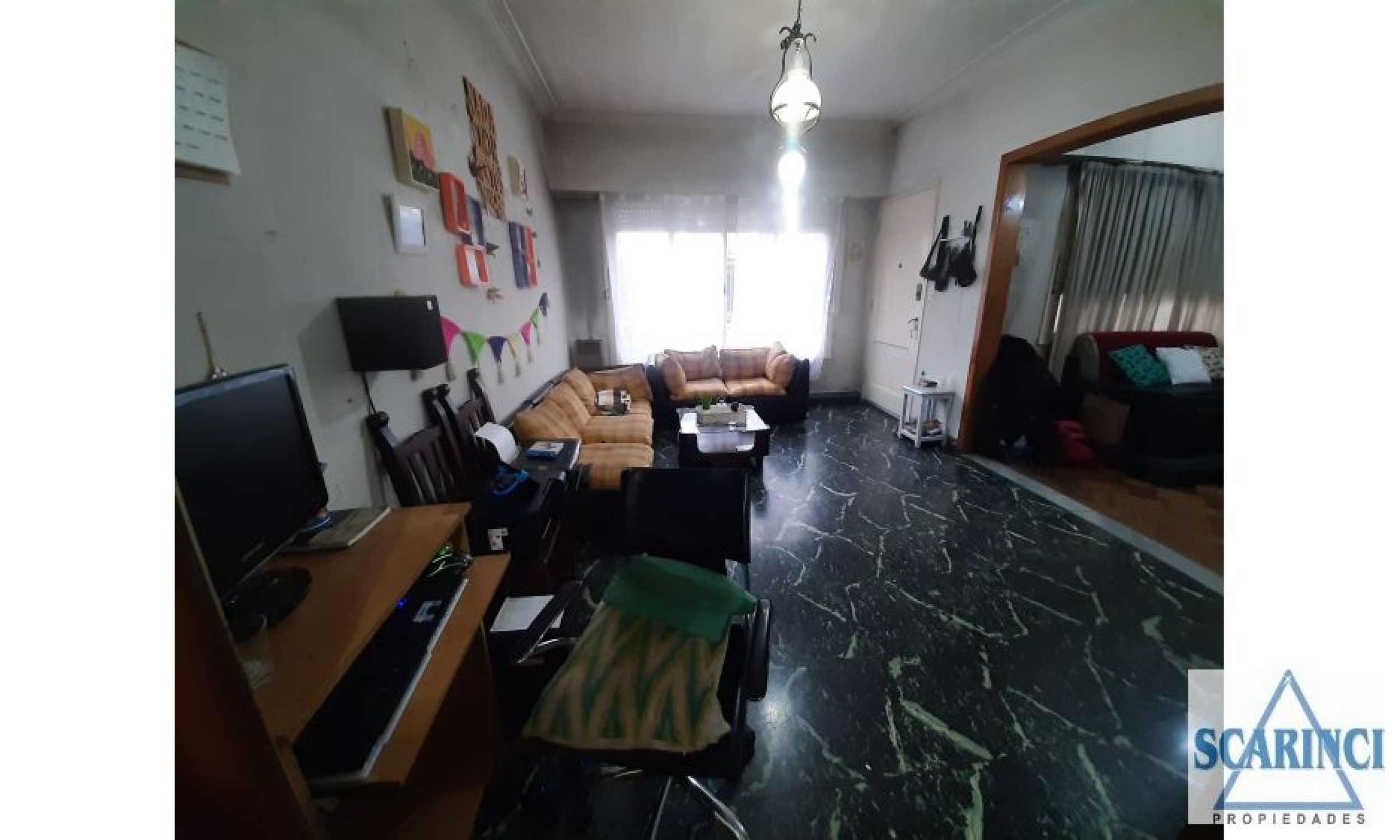 casa en dos plantas con dos viviendas