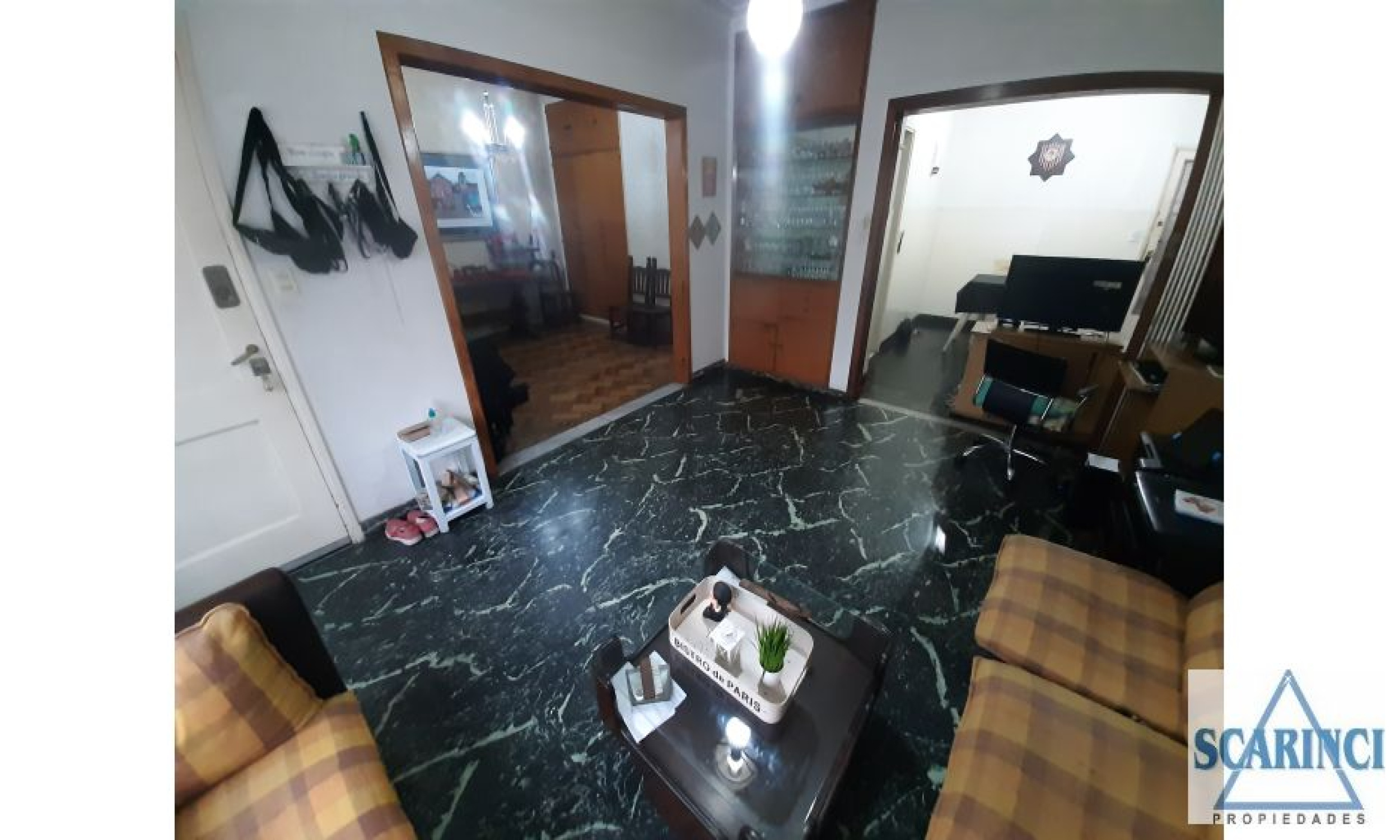 casa en dos plantas con dos viviendas