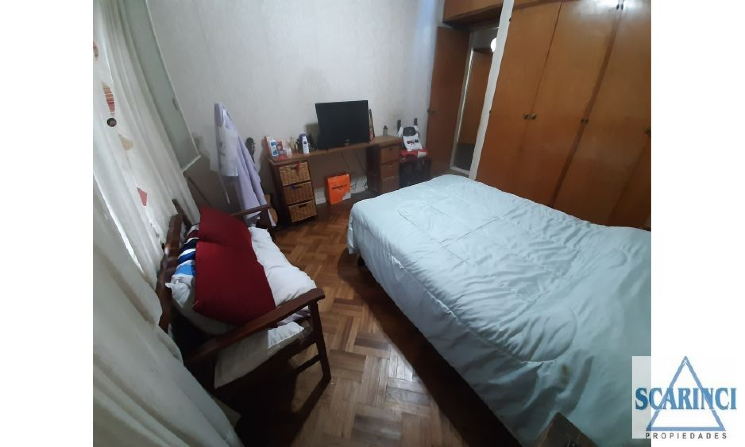 casa en dos plantas con dos viviendas