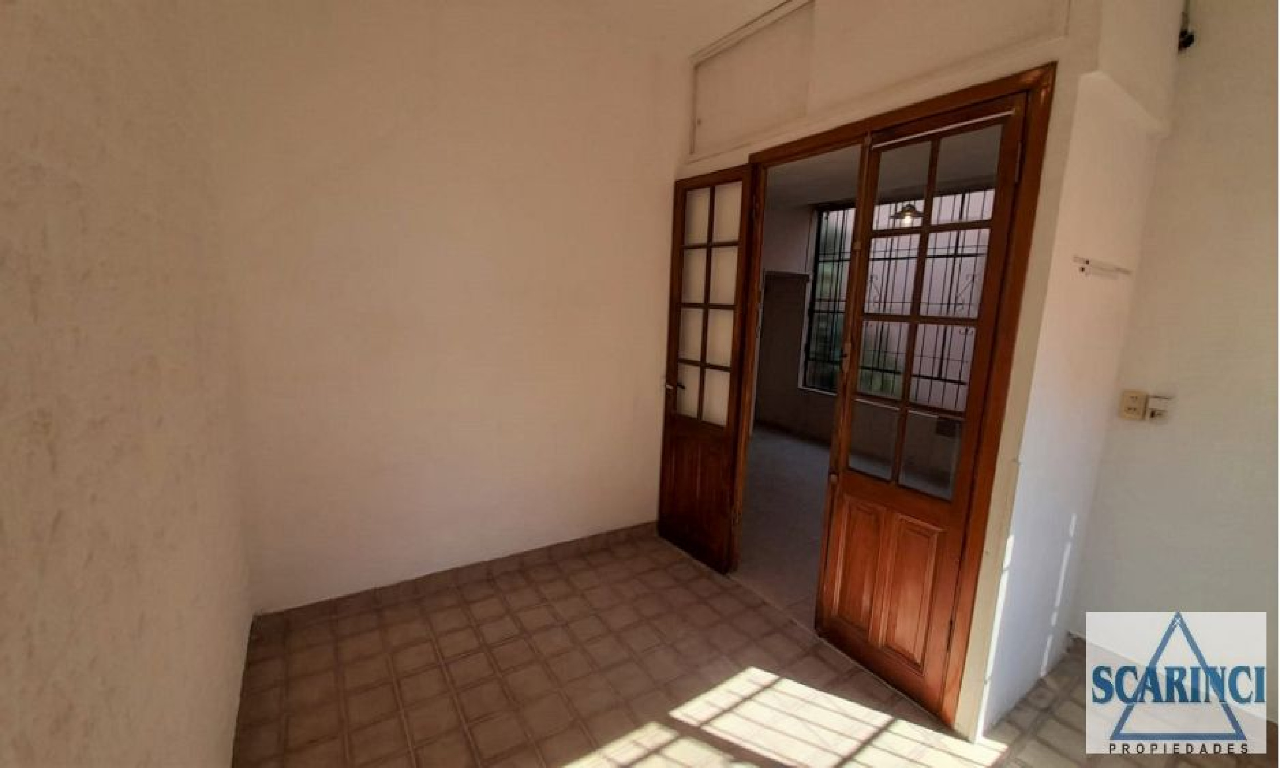 Roque Sáenz Peña 2800, Sáenz Peña, Tres de Febrero, Provincia de Buenos Aires, Argentina, 3 Bedrooms Bedrooms, 2 Rooms Rooms,1 BathroomBathrooms,PH,Venta,Roque Sáenz Peña,1894